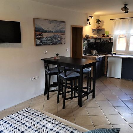 Apartmaji Prton ボヴェツ エクステリア 写真