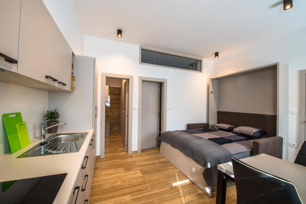 Apartmaji Prton ボヴェツ エクステリア 写真
