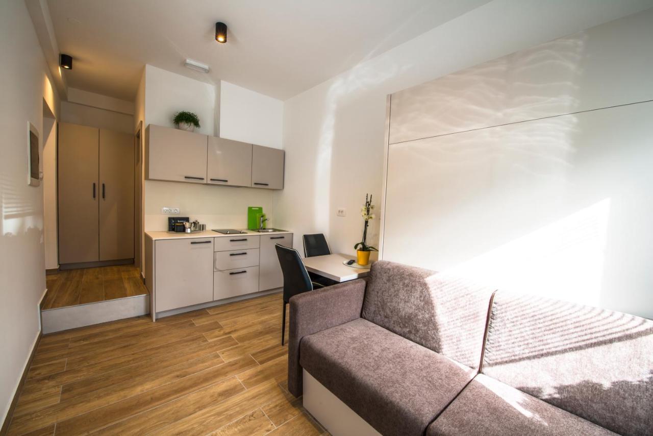 Apartmaji Prton ボヴェツ エクステリア 写真